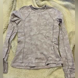 Light pink Lululemon camo sport top!